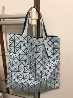 （分類：）位於 。 由 esplam 提交（商品編號 1047694994，圖片 1）。簡介： 。