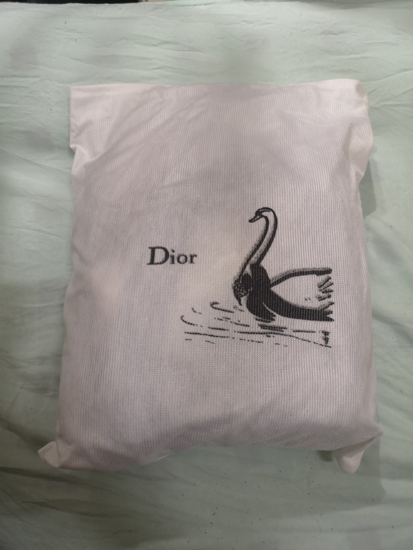 Dior swan dust bag clearance