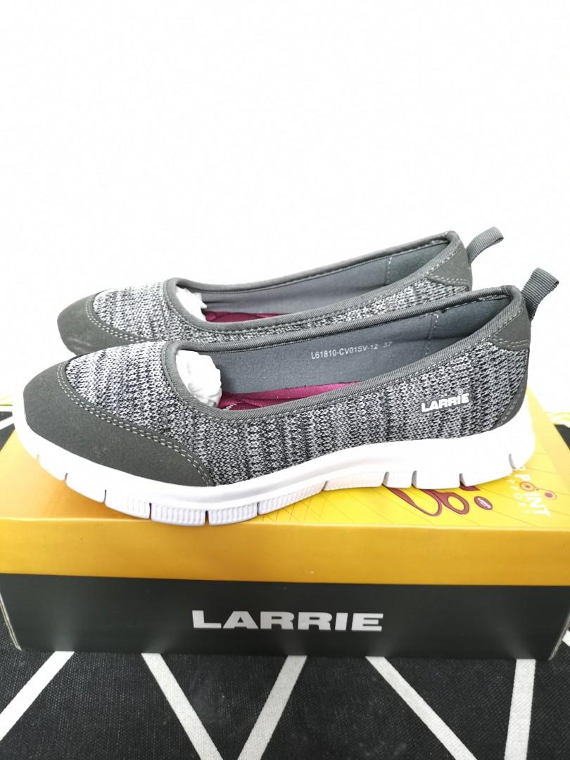 Freeport A'Famosa Outlet - Kutsu - Kutsu at Freeport A'Famosa Outlet is  having special promotions for their LARRIE shoes. Buy 2 pairs at ONLY RM  200! Available for few ranges of colors,