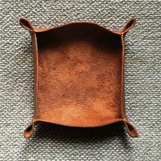Leather trinket tray