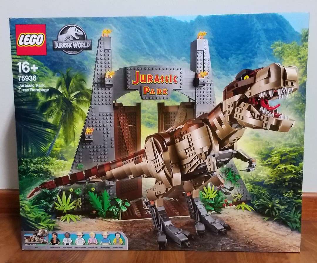 Lego 75936 - Jurassic Park: T. rex Rampage, Toys & Games, Bricks ...