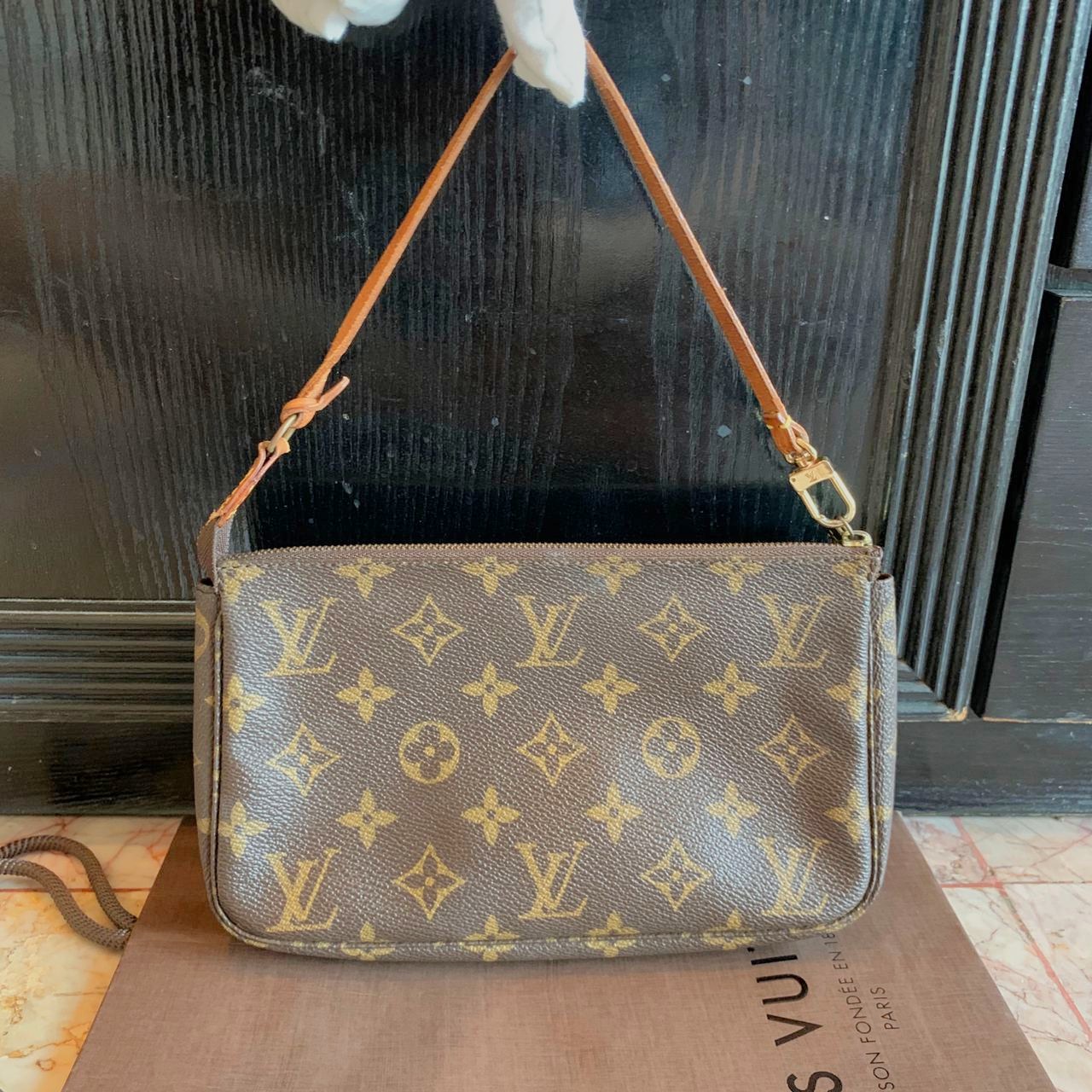 LV pochette accessoires vintage Sling Bag authentic louis Vuitton, Luxury,  Bags & Wallets on Carousell