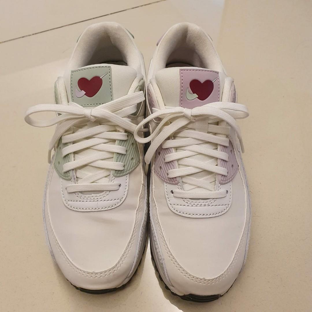 w air max 90 vday