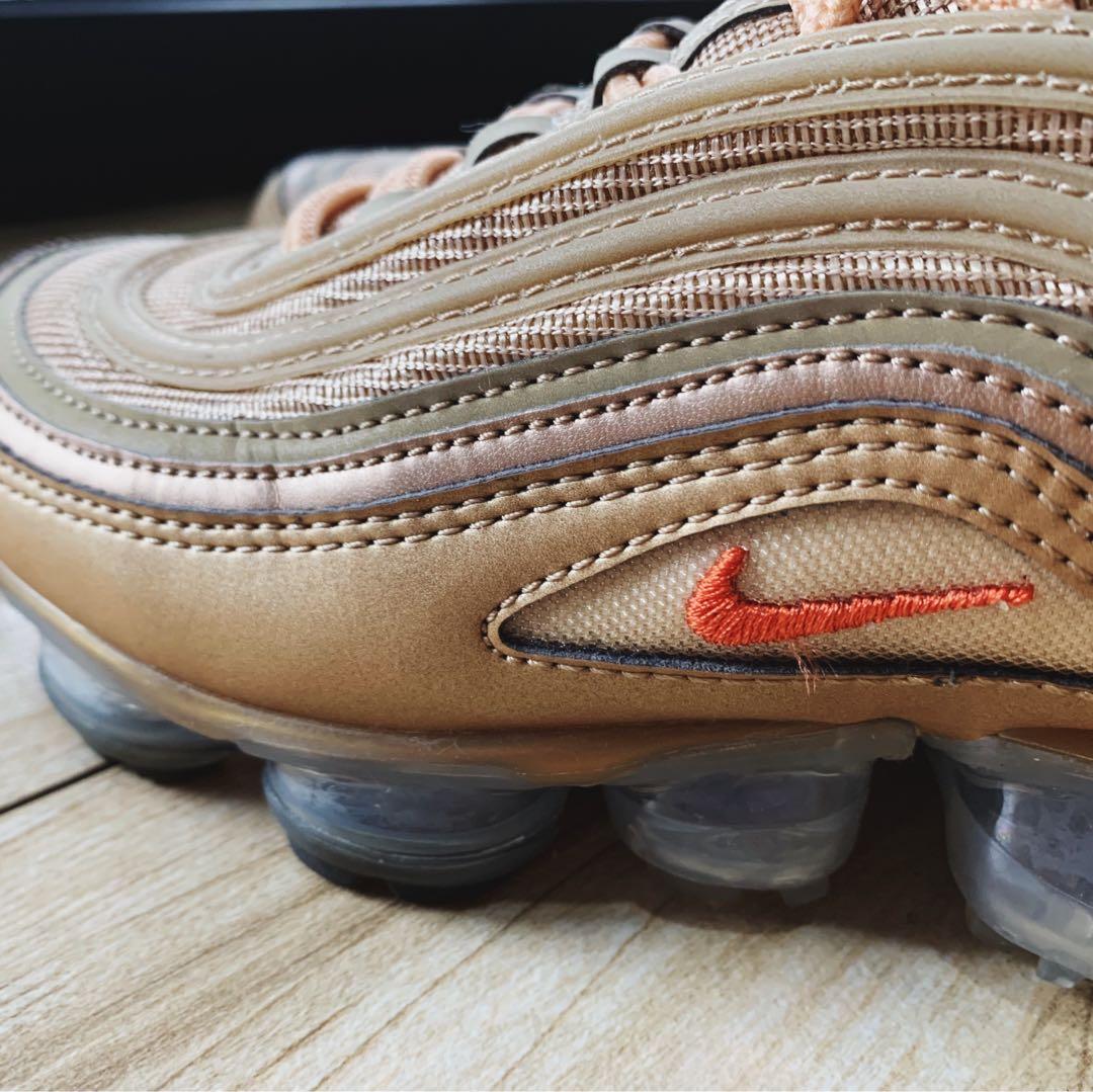 Air vapormax 97 gold womens shop