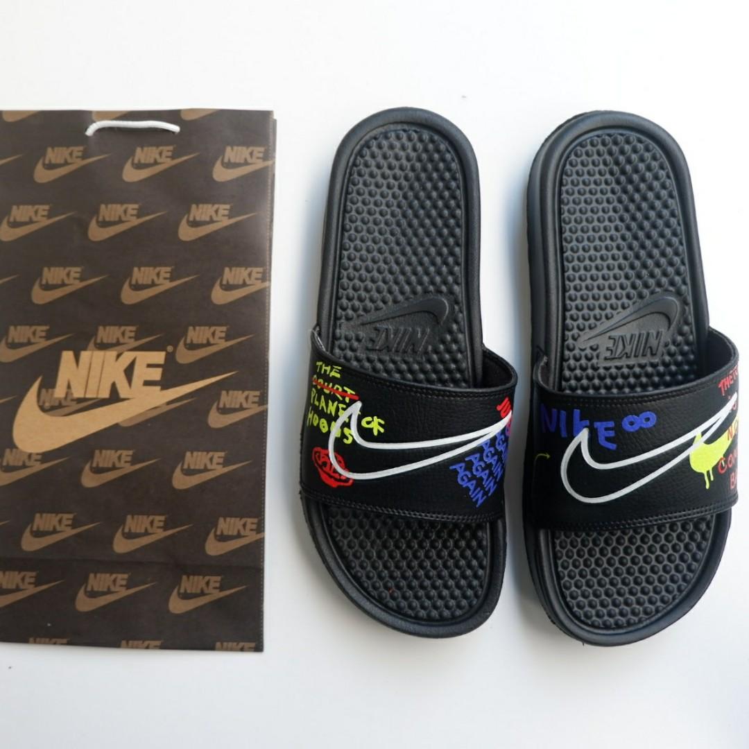 Nike Benassi Planet Off Hoops Fesyen Pria Sepatu Sandal di
