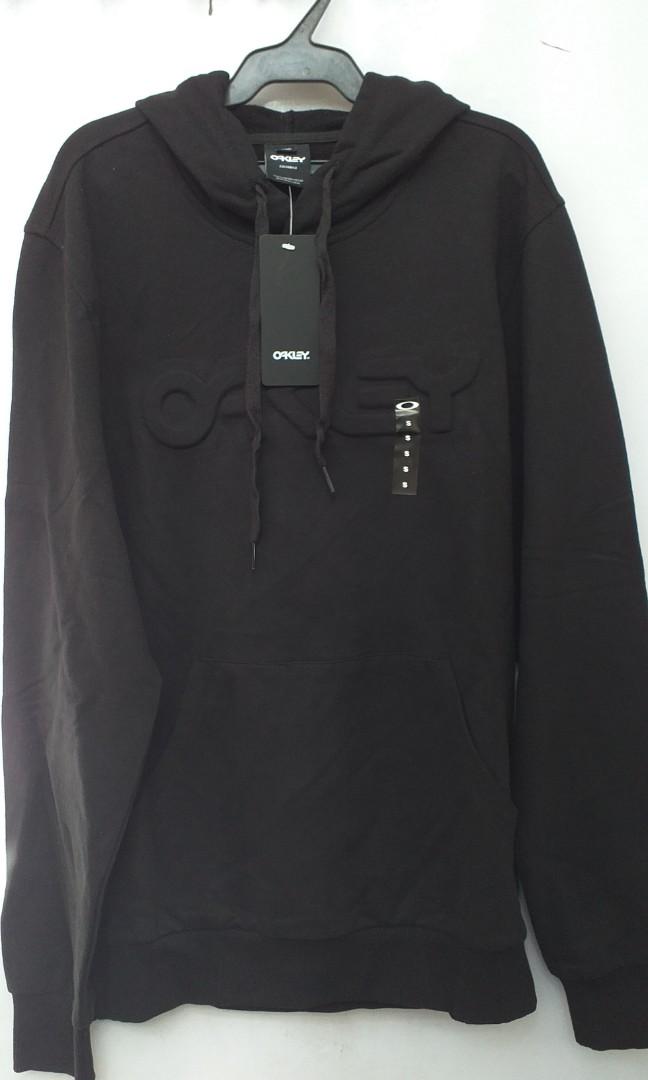 Oakley embossed discount graphic hoodie