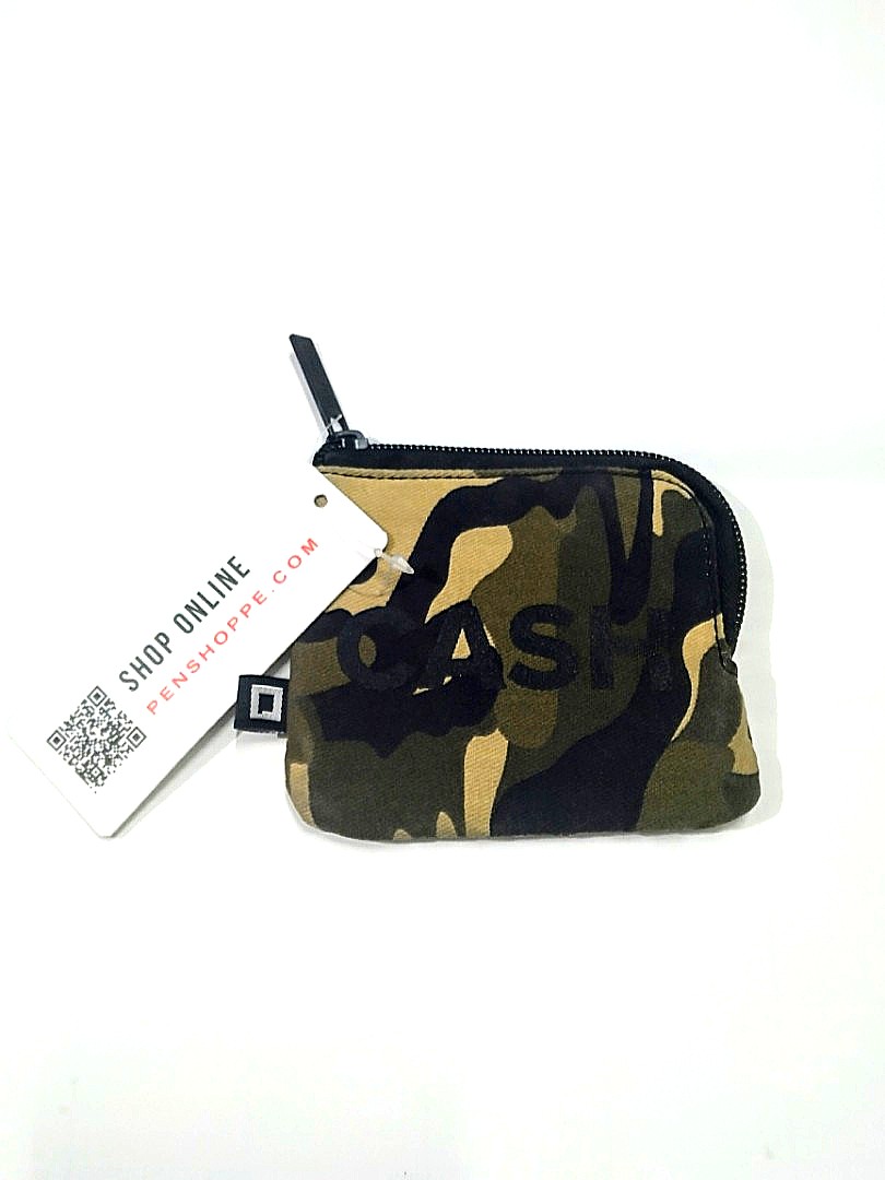 PENSHOPPE Camo Coin Purse