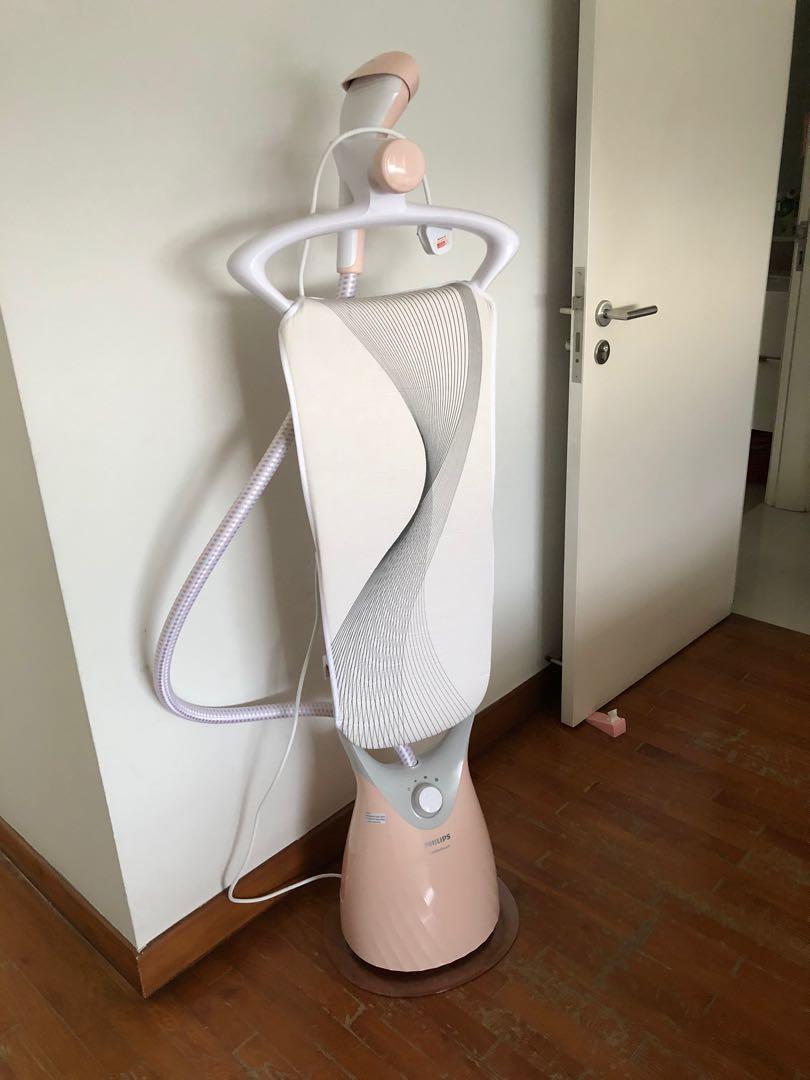 Philips Garment Steamer GC552, TV & Home Appliances, Irons & Steamers