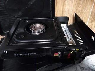 Portable gas stove
