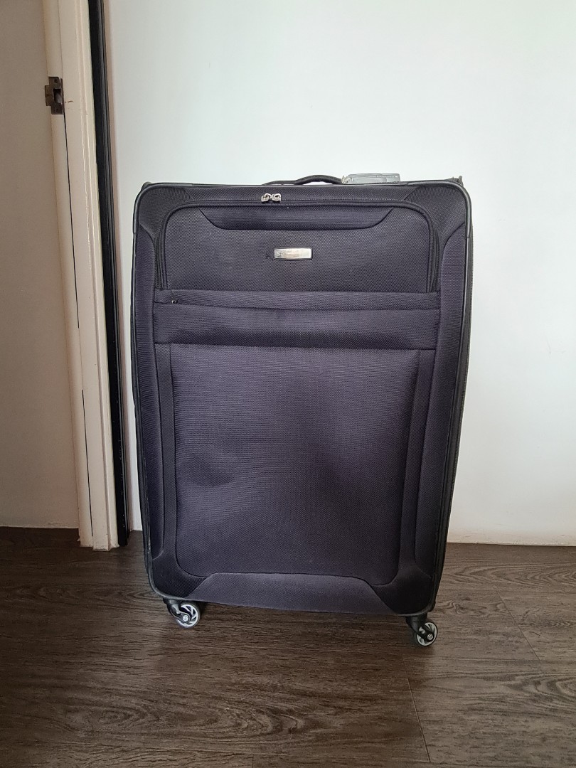 Samsonite 33 clearance inch spinner