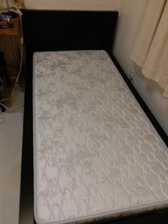 （分類：）位於 。 由 llaye 提交（商品編號 1047814341，圖片 1）。簡介： 。
