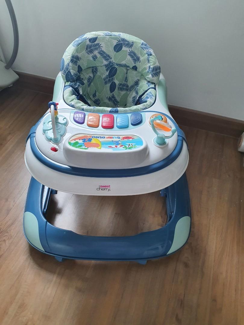 baby walker bagus