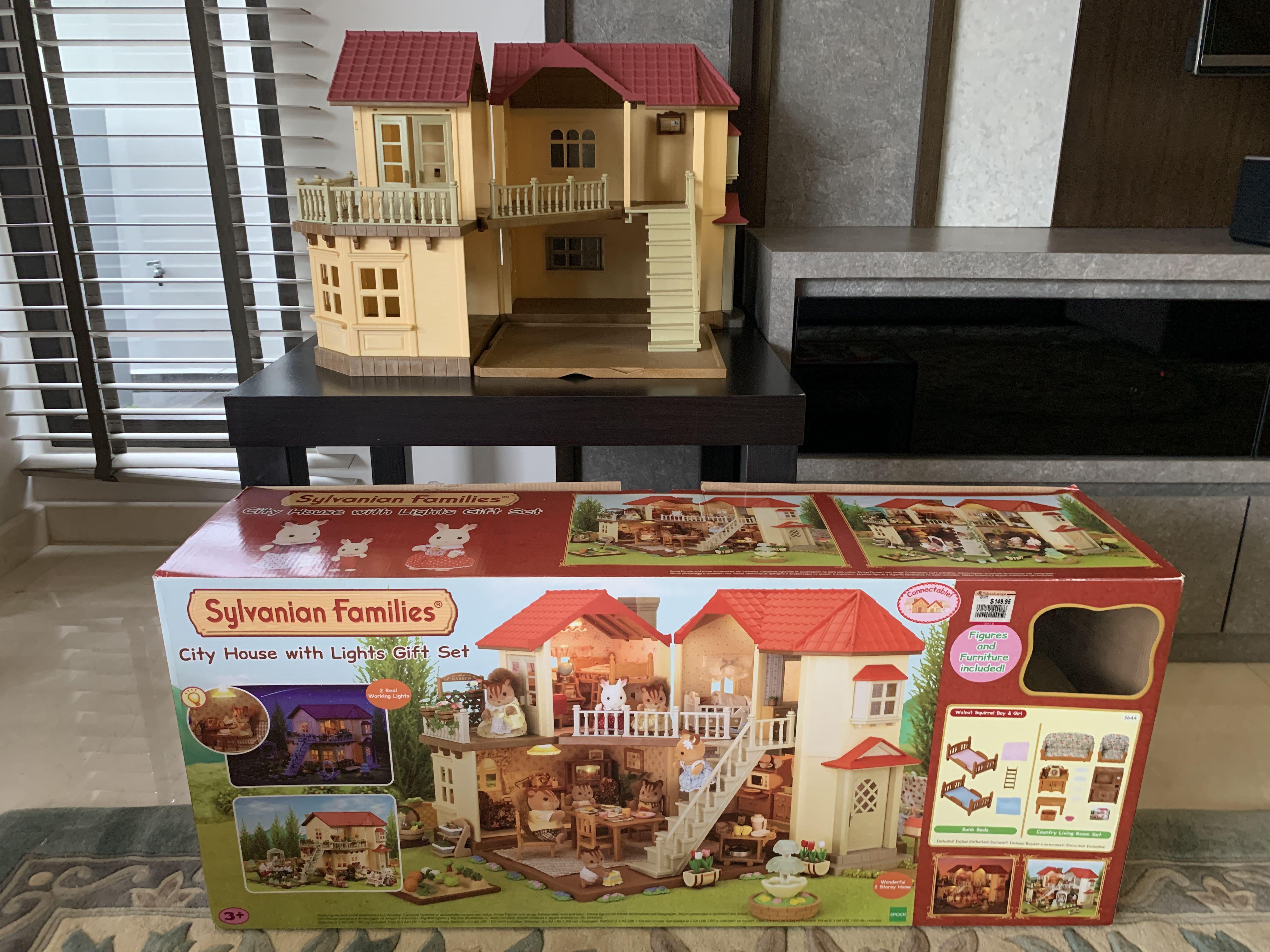 Sylvanian families city house with discount lights gift set