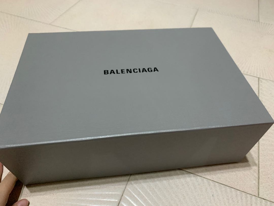 BALENCIAGA  Box of 3 Mens Underwear  LeLookco