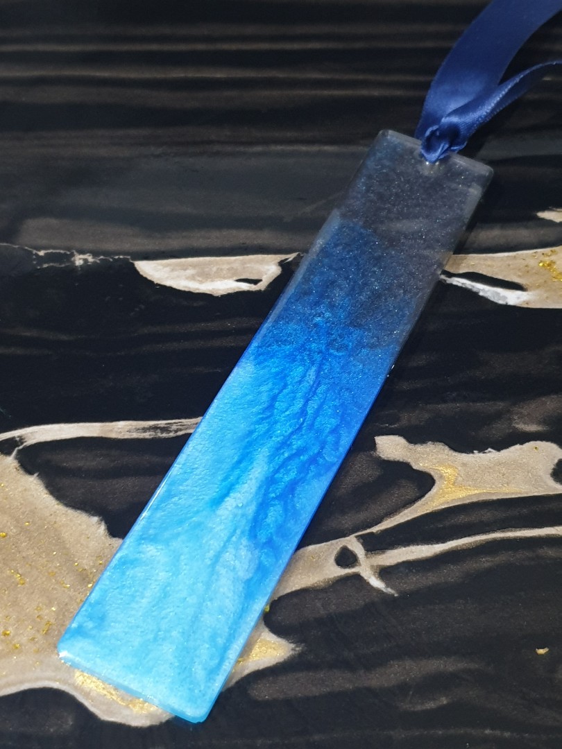 Blue resin bookmarks