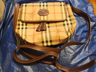 （分類：）位於 。 由 koyakei 提交（商品編號 1047972067，圖片 1）。簡介： 。