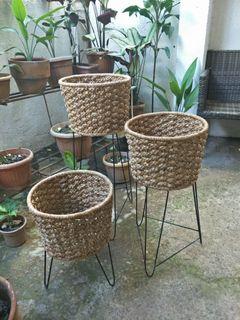 Flower pot stand or Planter