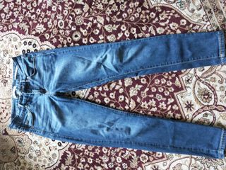 (Category: ) located in . Submitted by eydaahmad89 (Listing ID 1047893815, Image 1). Description: .