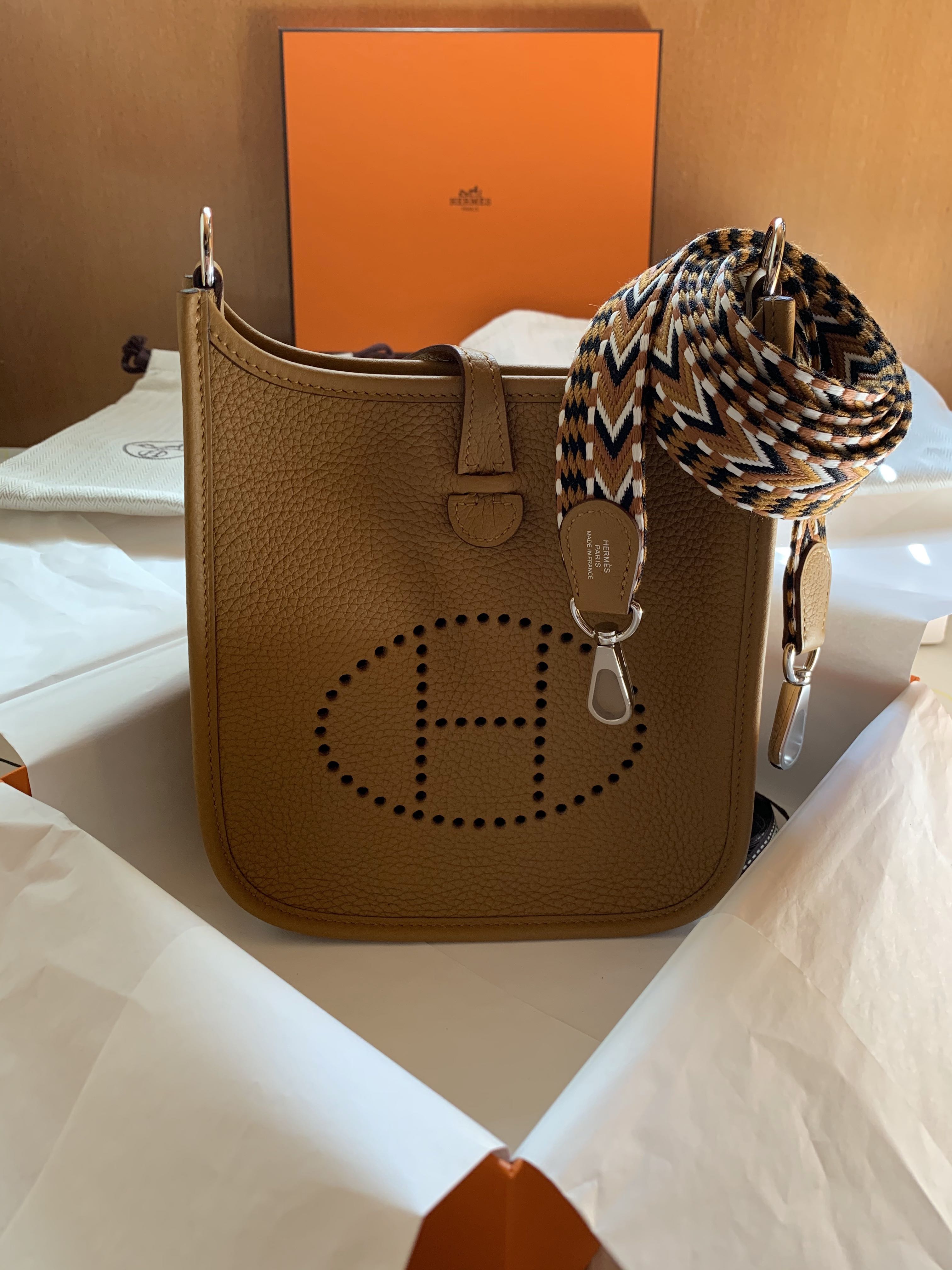 Hermès mini online evelyne 16