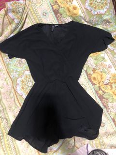(Category: ) located in . Submitted by _thriftique (Listing ID 1047947271, Image 1). Description: .