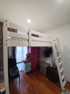 (Category: ) located in . Submitted by thechellyway (Listing ID 1047936029, Image 1). Description: .