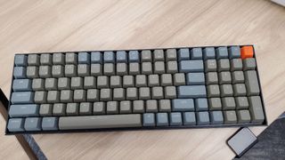（分類：）位於 。 由 ksteve33 提交（商品編號 1047874036，圖片 1）。簡介： 。
