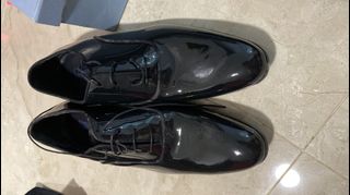 Lanvin 男款漆皮系带绅士鞋 尺码9.5629386036066591123