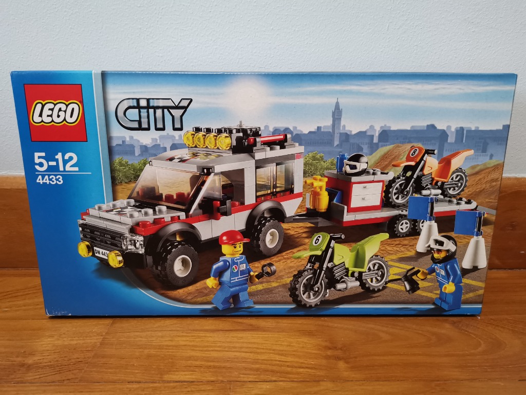 LEGO City Town Dirt Bike Transporter 4433