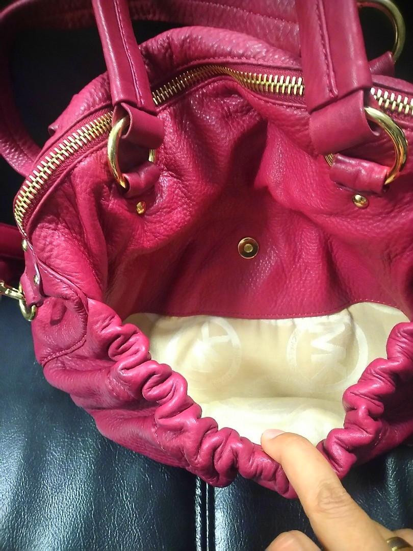 Michael kors garnet purse top