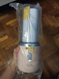 (Category: ) located in . Submitted by osofunnie.1 (Listing ID 1047906903, Image 1). Description: .