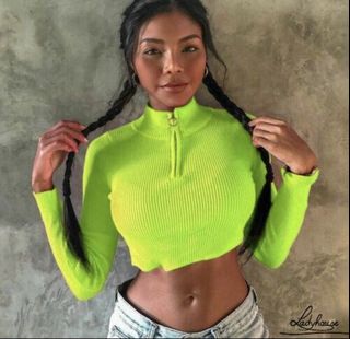 (Category: ) located in . Submitted by kxwardrobeclearance (Listing ID 1047957543, Image 1). Description: .