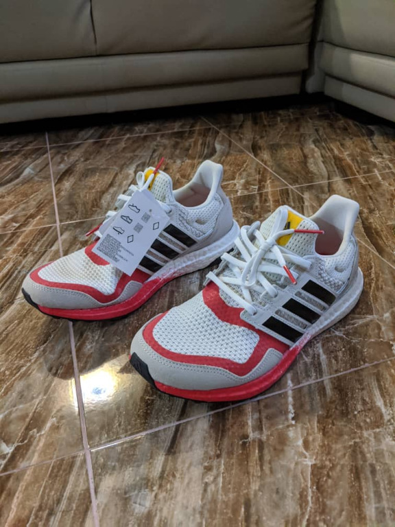 Ultra boost grey red 2025