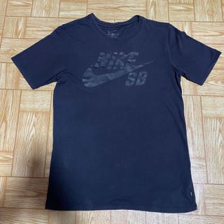 (Category: ) located in . Submitted by __trendythrift (Listing ID 1047949271, Image 1). Description: .
