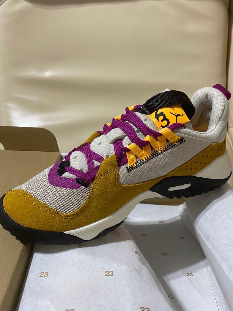 nike wmns sneaker