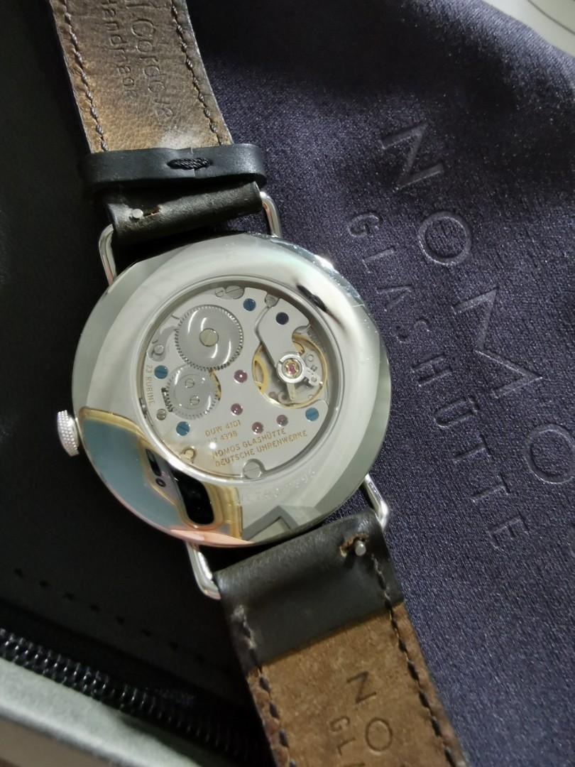 Nomos 1102 store