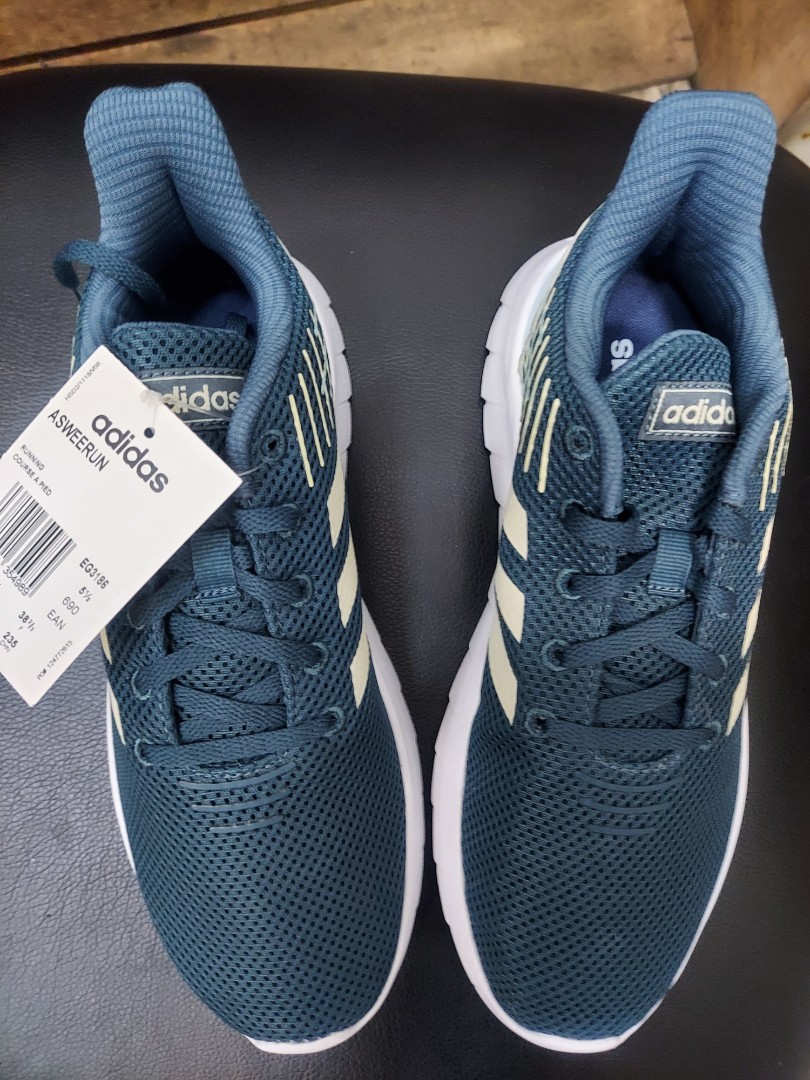 Adidas asweerun hot sale women's shoes