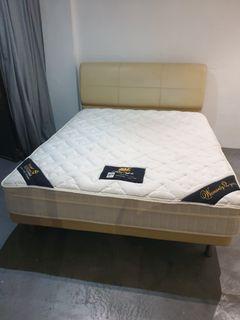 queen size bed mattress and frame