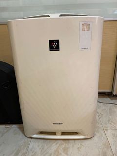（分類：）位於 。 由 davychoy 提交（商品編號 1048025235，圖片 1）。簡介： 。