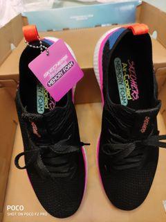 sketchers 39