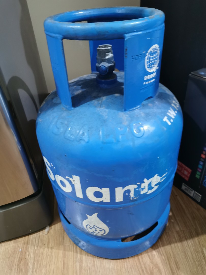 Solane Empty Tank w free regulator, TV & Home Appliances, Water Heater