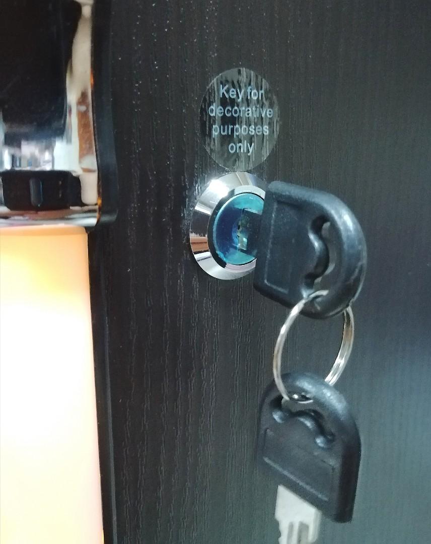 UEME Retro Vintage Style Desktop Jukebox CD Bluetooth FM Radio Player