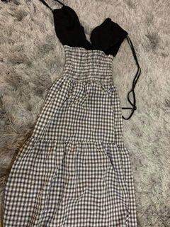 (Category: ) located in . Submitted by blossomsclearanceitems (Listing ID 1047963472, Image 1). Description: .
