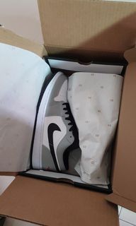 (Category: ) located in . Submitted by yuanyuan97 (Listing ID 1052987656, Image 1). Description: .