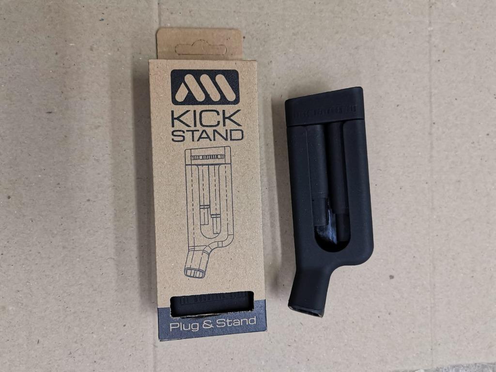 portable kickstand