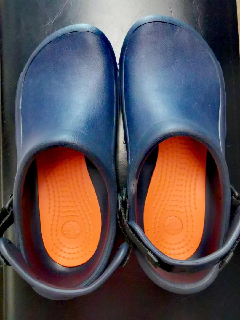 crocs slippers discount