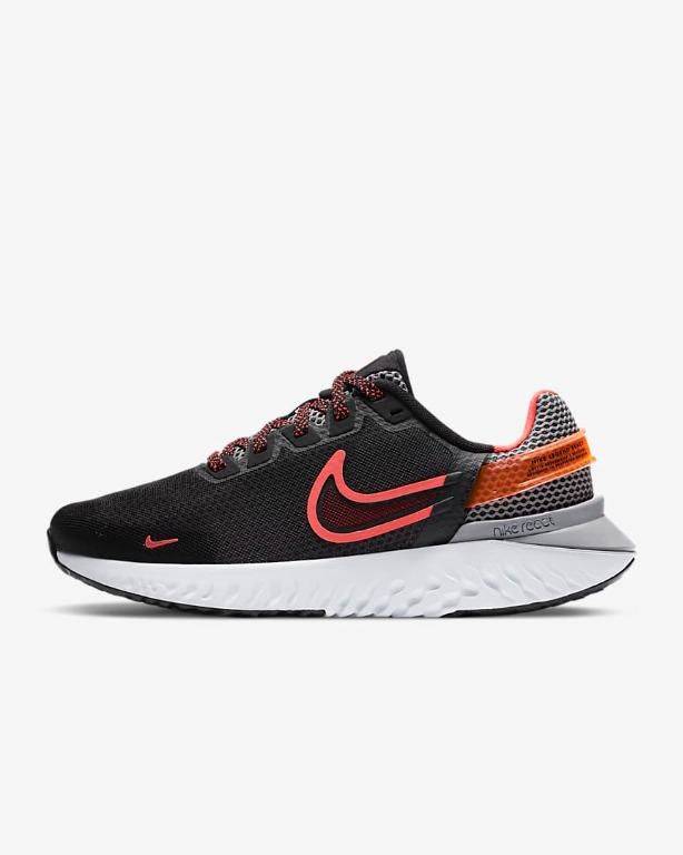 Nike legend react size 8 hot sale