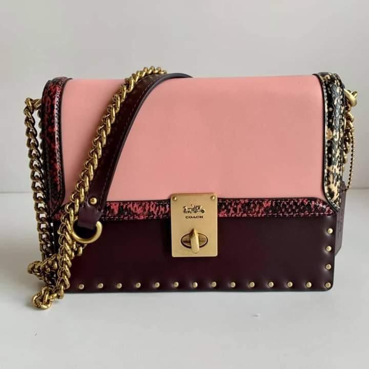 Coach x Jennifer Lopez Hutton Shoulder Bag Women s Fashion Bags