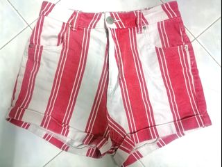 (Category: ) located in . Submitted by msms12e (Listing ID 1052927193, Image 1). Description: .
