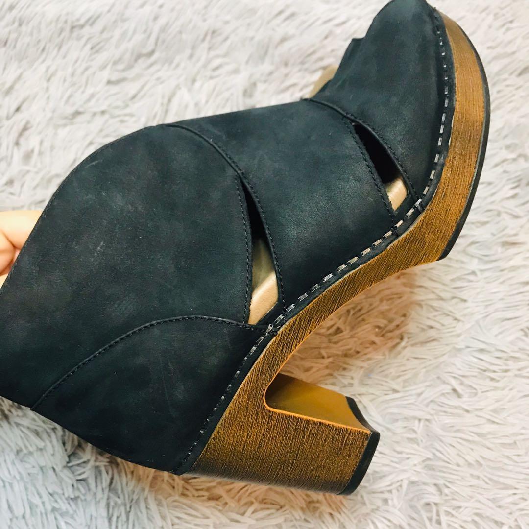DANSKO DELPHINA Milled Nubuck Casual Boots