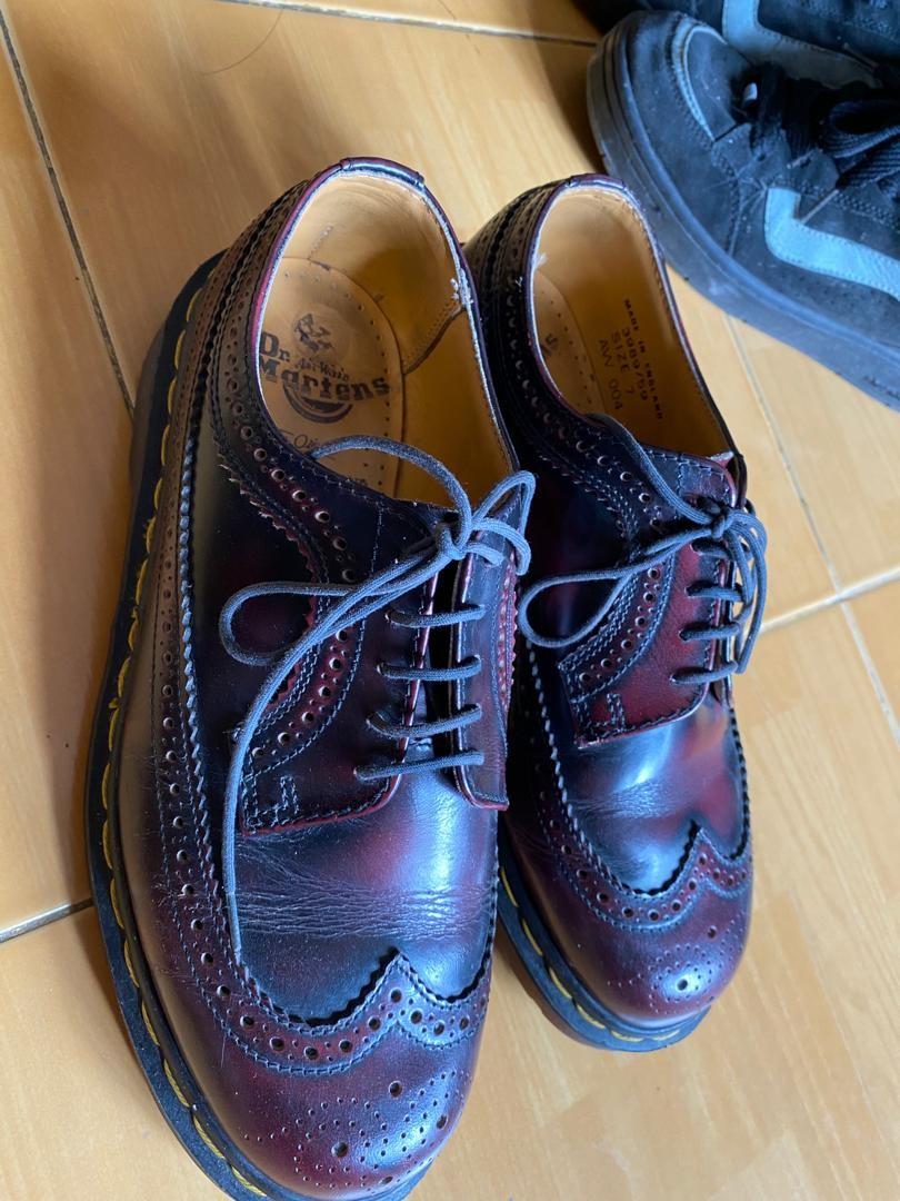 Dr Martens 3989 Vintage Made in England Brogue Shoes Men s